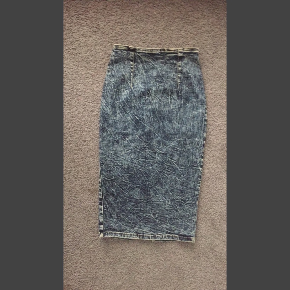 Demon Washed Pencil Skirt